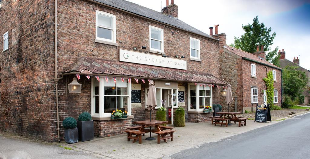 The George Country Inn, Wath Wath  Exterior photo